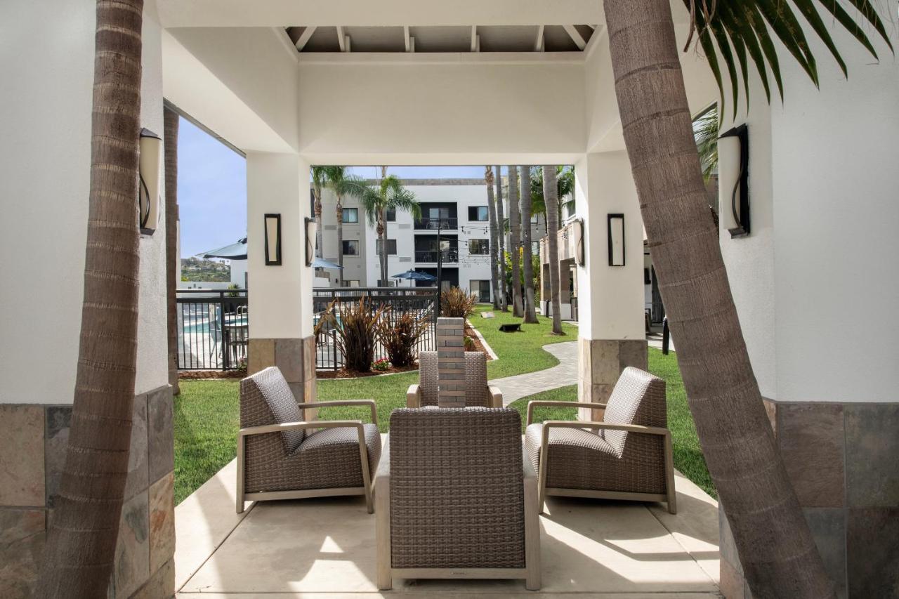 Courtyard By Marriott San Diego Карлсбад Экстерьер фото
